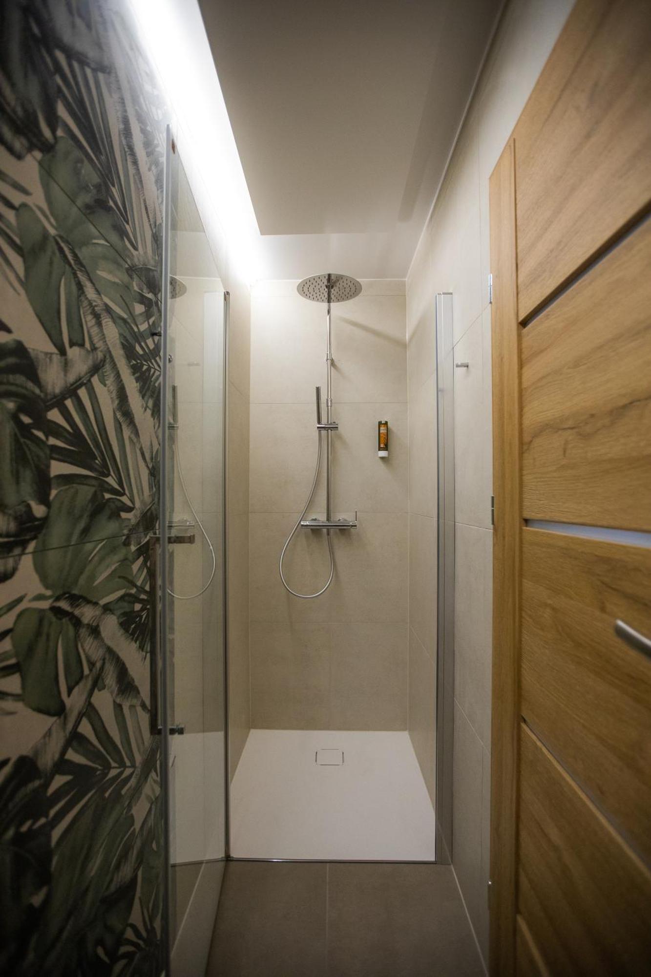 Hisa Trelc- Sobe Hotel Komenda Exterior photo
